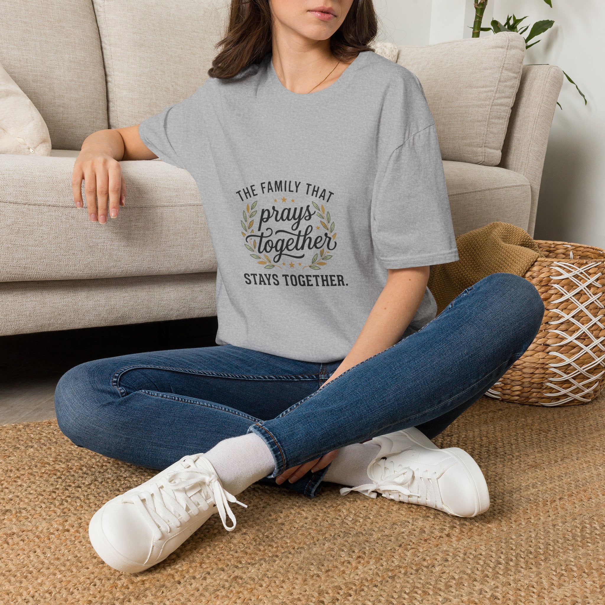 Prayer Family T-Shirt — “The Family That Prays Together” Faith Tee